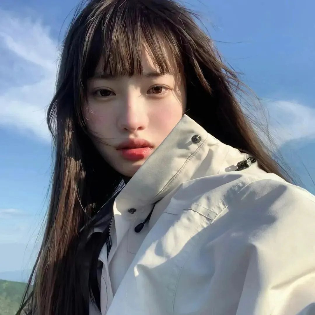 然后,她找到了我